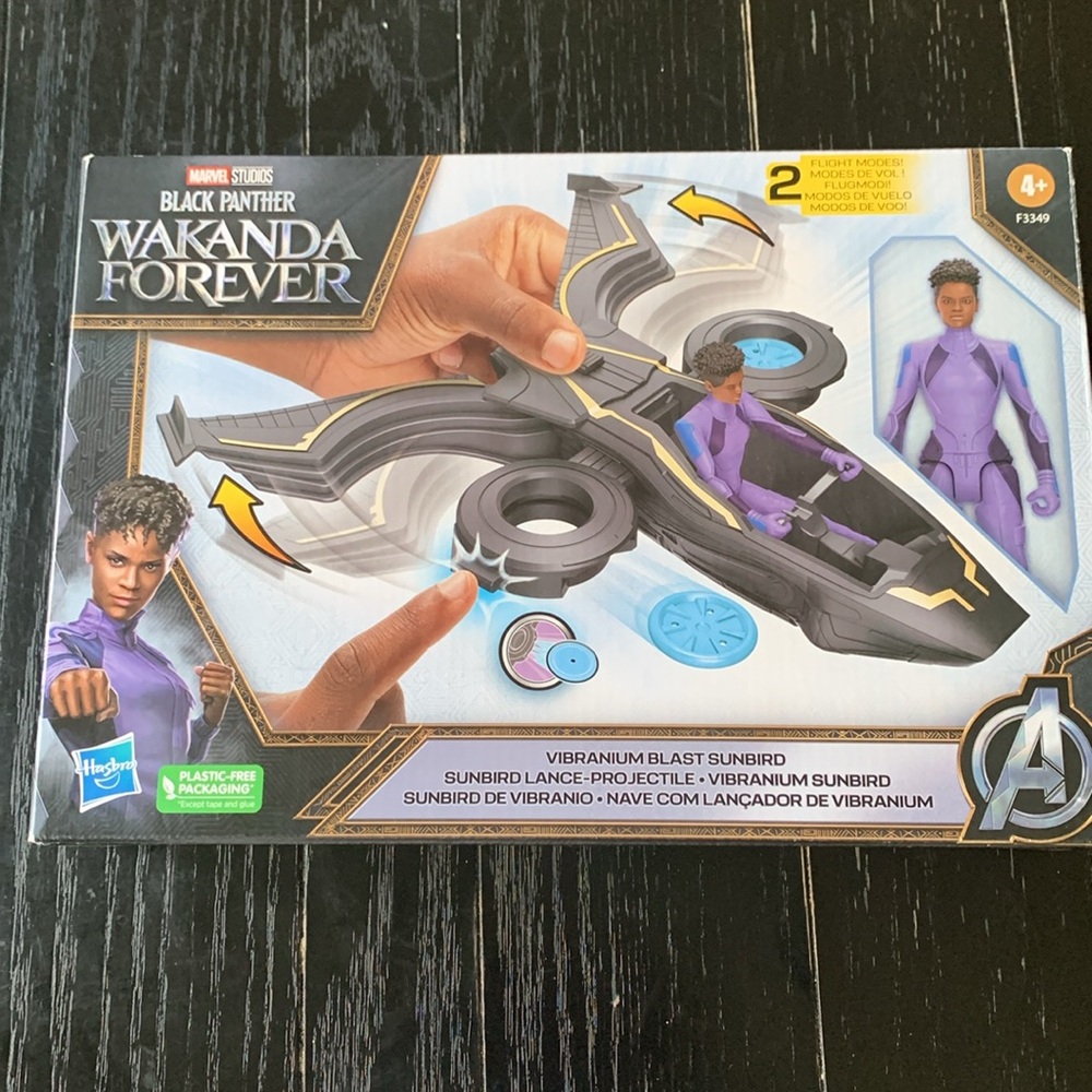 Marvel Wakanda forever SUNBIRD model toy Vibranium blast